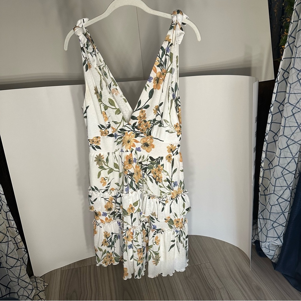 ILLA ILLA Floral Print Dress with Ruffle Detail